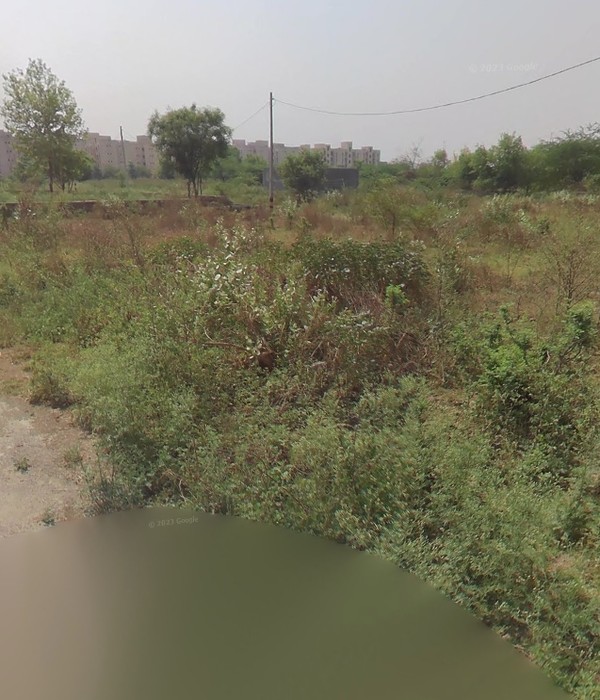 Rohini Sector 34 Plot for Sale - C2-116c Rear View