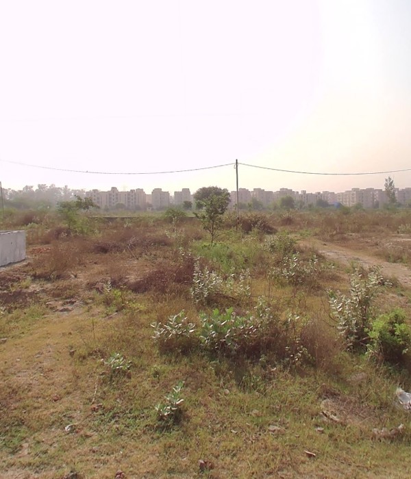 Rohini Sector 34 Plot for Sale - C2-989b Front View