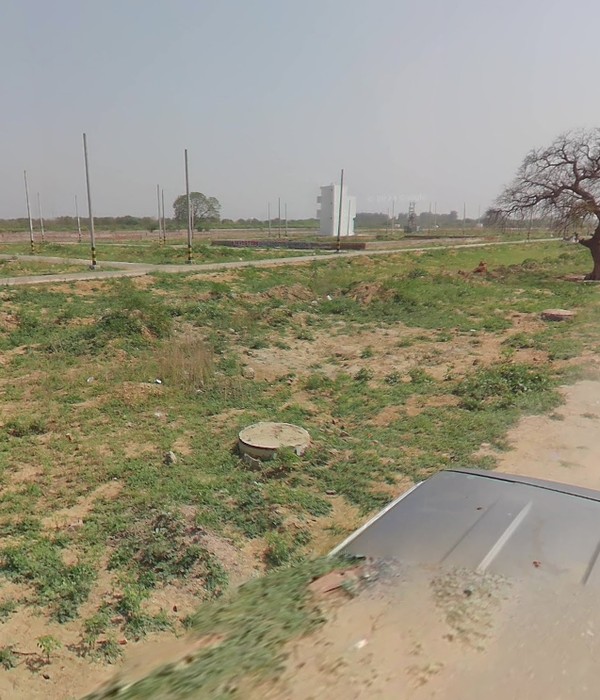 Rohini Sector 37 Plot for Sale - A1 | 270 Side View