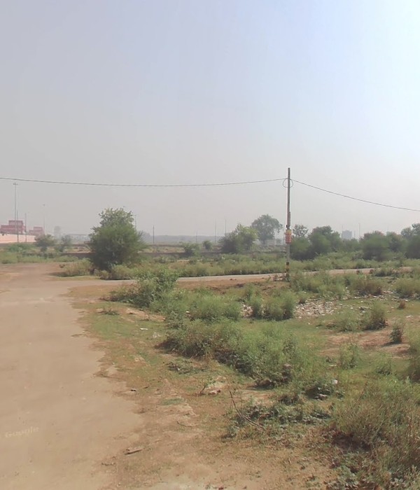Rohini Sector 37 Plot for Sale - C2 | 842 Side Angle